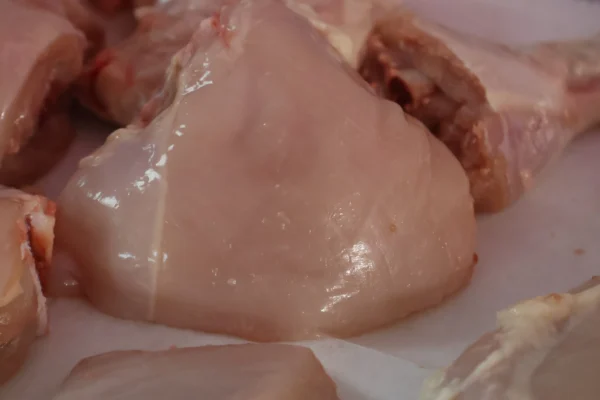Whole Chicken Skinless – Stew Cut (Desi Style) - Image 9